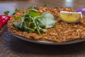 LAHMACUN ÇEŞİTLERİ Lahmacun
