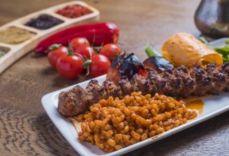 KEBAPLAR Urfa Kebap